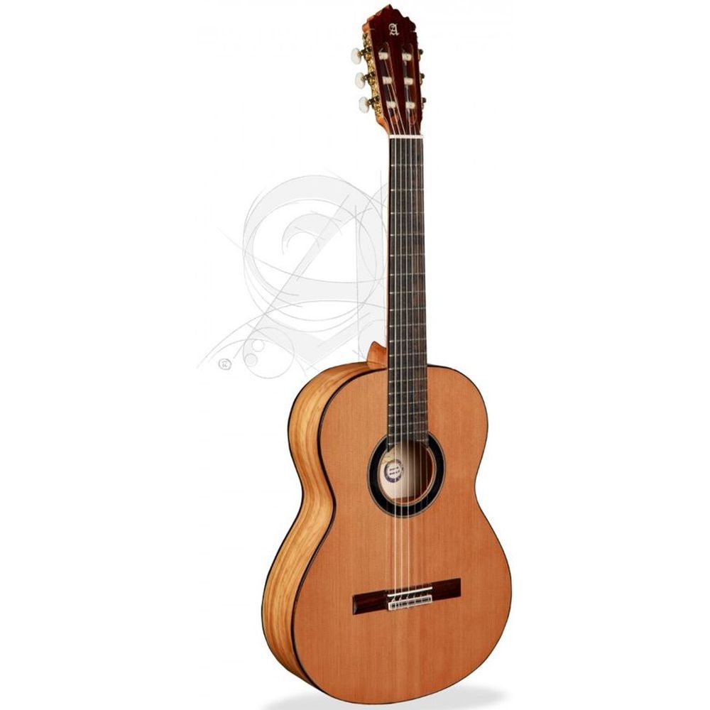 Alhambra 8.890 6 Olivo Classical 4/4 Guitar