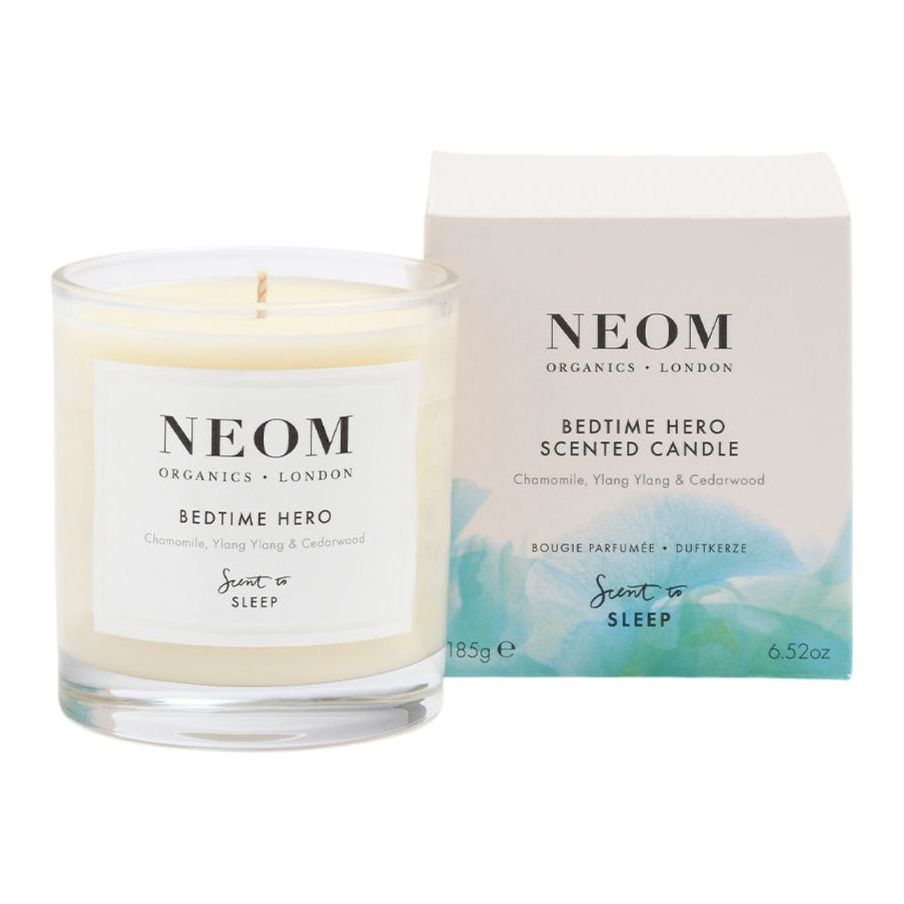 Neom Wellbeing Bedtime Hero Scented Candle (185g) - Chamomile / Ylang Ylang / Cedarwood