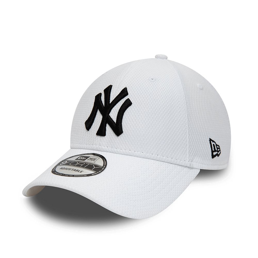 New Era MLB Diamond Era Essential New York Yankees 9Forty Men's Cap - White (One Size)