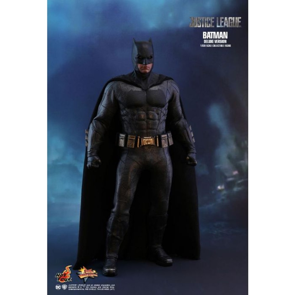 Hot Toys Justice League Batman Deluxe 1/6 Scale Figure