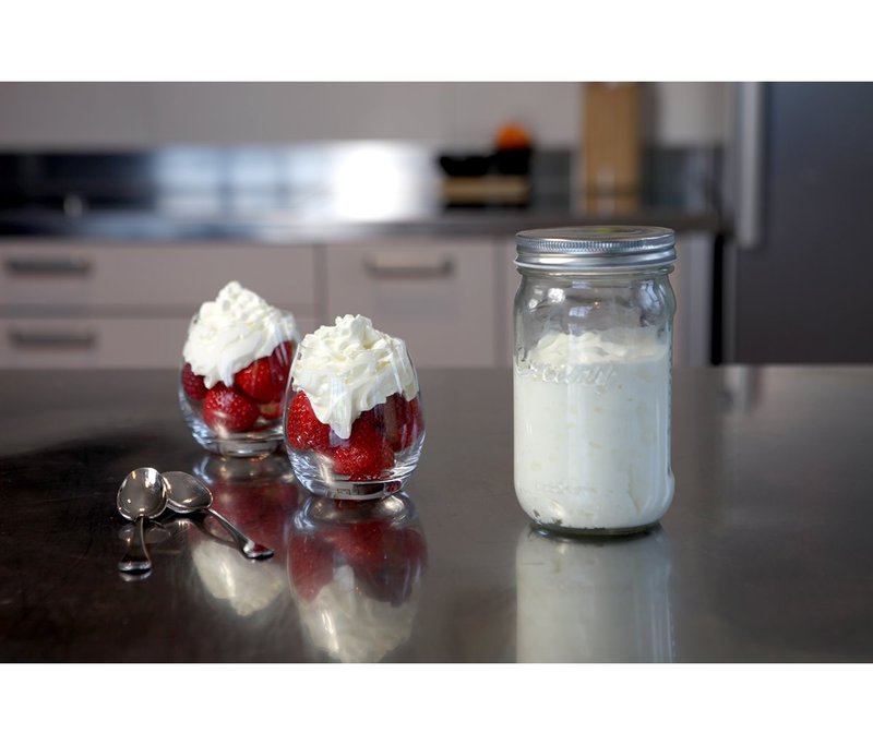 Cookut Creazy Homemade Whipped Cream Jar with 3 Balls