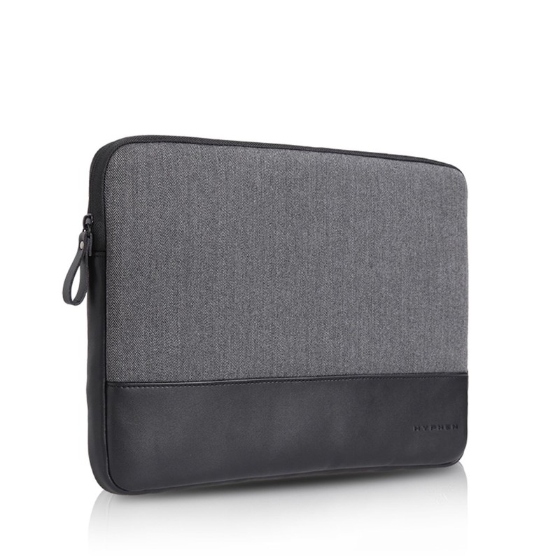 حقيبة هايفن إيسي سليف سوداء اللون تناسب الحاسوب المحمول حتى 13.3 بوصة