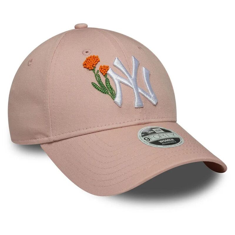 New Era Womens Beaded 9Forty New York Yankees Pastel Pink Cap (One Size) New Era Womens Beaded 9Forty New York Yankees Pastel Pink Cap (One Size)