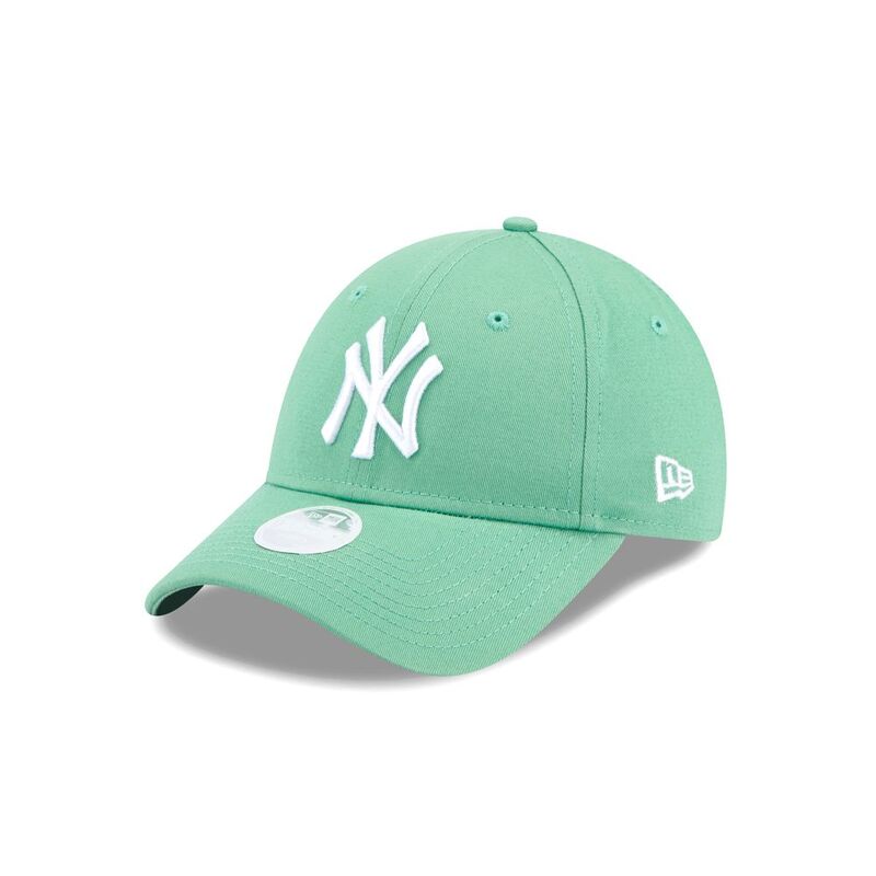 New Era MLB League Essential 9Forty New York Yankees Women's Adjustable Cap - Green
