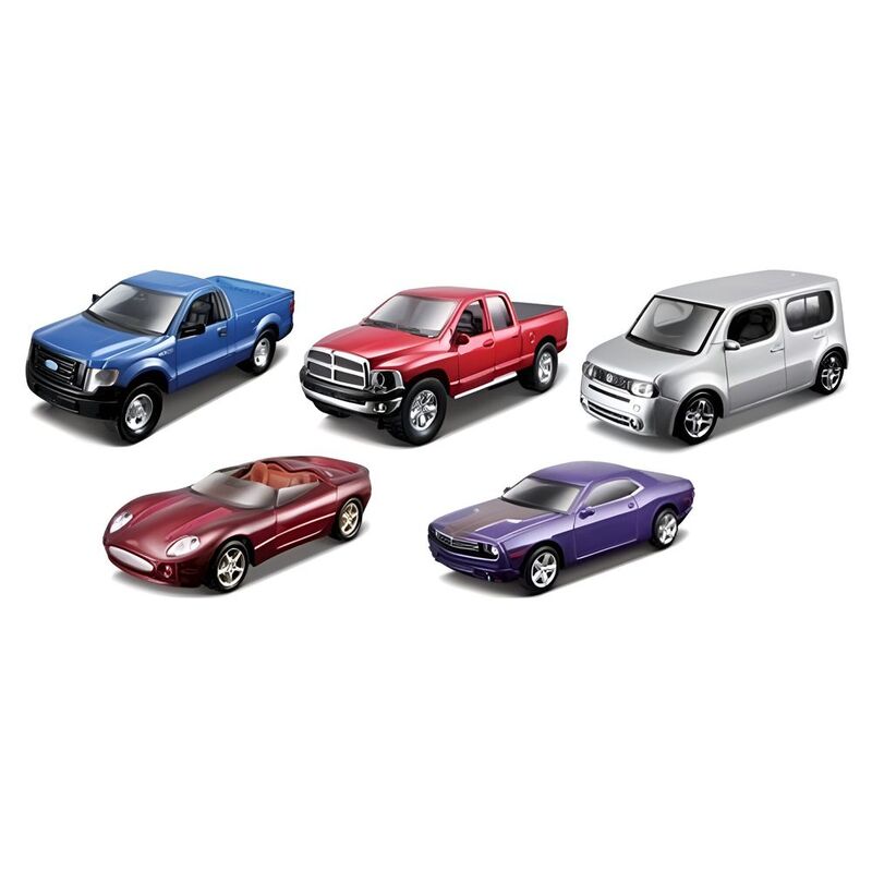 Maisto 1:33 Power Racers (Assorted - Includes 1) Maisto 1:33 Power Racers (Assorted - Includes 1)